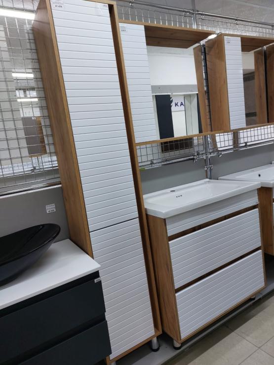  Пенал напольный,2 двери,350,коллекция,( Леона,Дуб Крафт Золотой, Молочный глянец)